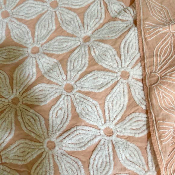 * Gorgeous Hoffman Peach Vintage Chenille Bedspread * 90" x 108" * EXCELLENT * - Picture 3 of 6